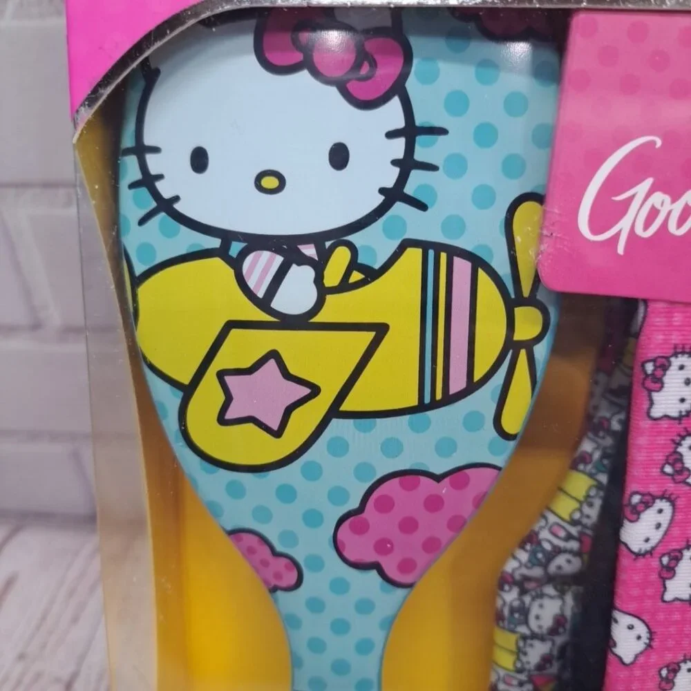Hello Kitty goody hello